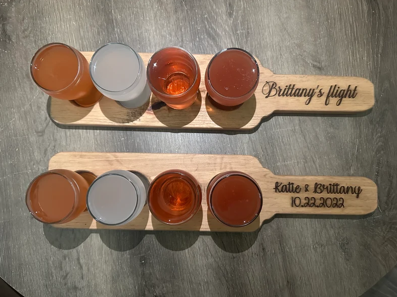 Beer or Cider Tasting Paddle, 1 Paddle, 4 Tasting Glasses, Custom Flight Board, Wedding, Housewarming, Bar, Drinks, Bachelor Party, Engraved